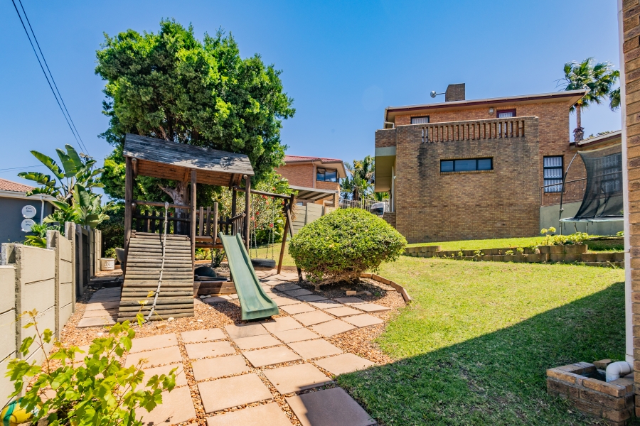 To Let 3 Bedroom Property for Rent in Loevenstein Western Cape